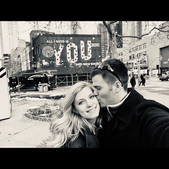 Meet your Posher, Amanda - Picture 3 of 4